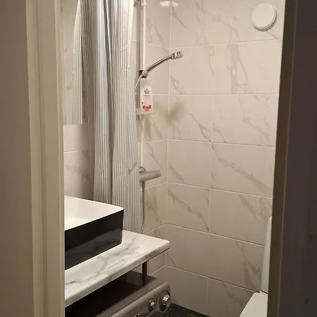 Apartmán Hh Huoneistot Yksioe 4 Kerros
